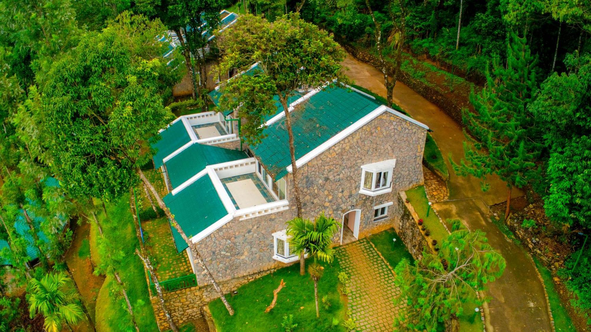 सहारा Sitaram Mountain Retreat 4*