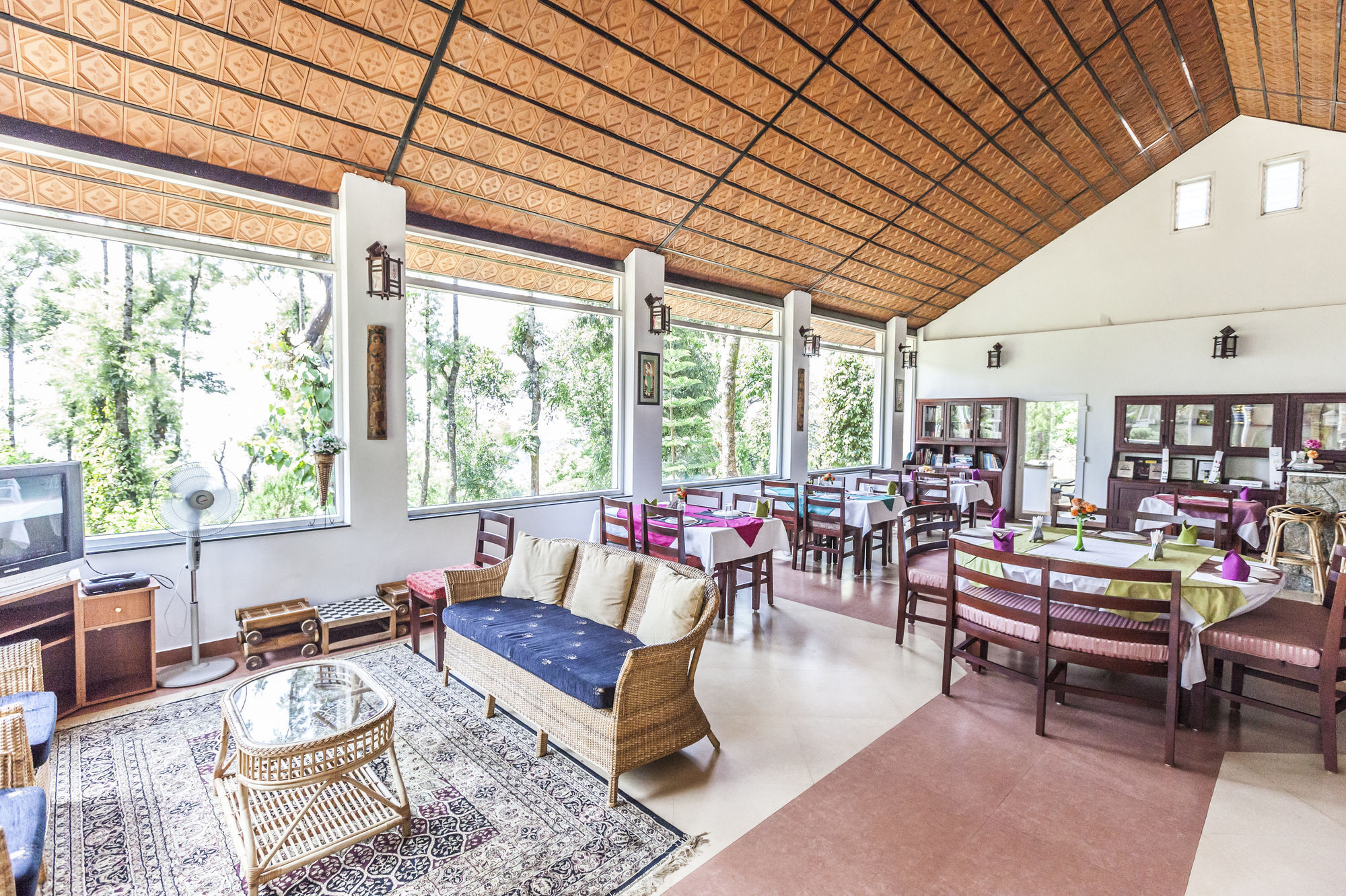 Sitaram Mountain Retreat Resort